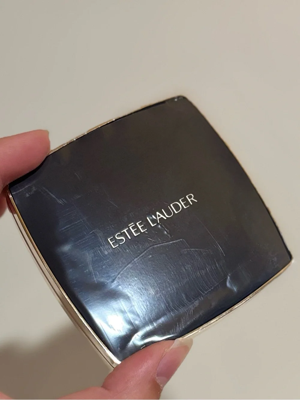 🆕 NIB Estée Lauder Double Wear Matte Powder Foundation - 1W0 Warm Porcelain